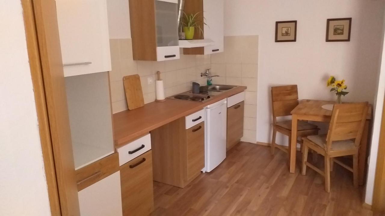 Relax Crni Kal 3 Apartment Екстериор снимка